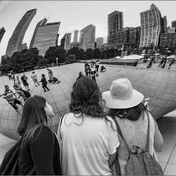  Chicago (Illinois): riflessi sulla scultura "Cloud Gate" - © Massimo Vespignani