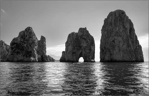 Isola di Capri (Italia): i Faraglioni - © Massimo Vespignani