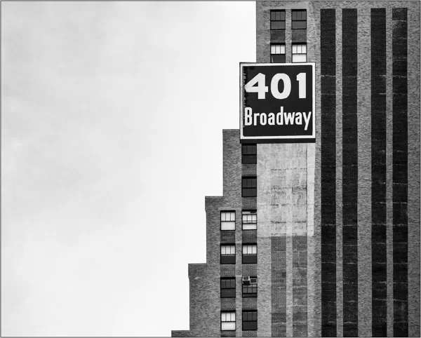 New York: caratteristico edificio sulla Broadway - © Massimo Vespignani