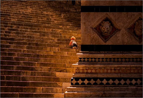 Siena (Italia): scalinata di piazza San Giovanni - © Massimo Vespignani